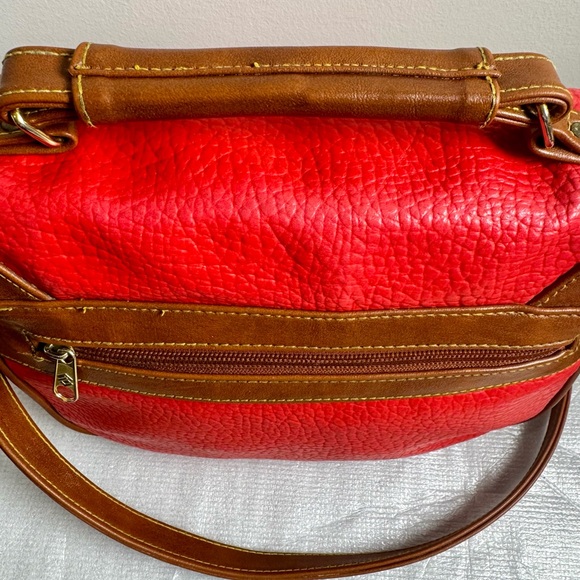 Dooney & Bourke Vintage All-Weather Leather duck REHAB bag - Picture 6 of 13